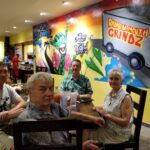 Big Island Hawaii - Enjoying dinner with the family!